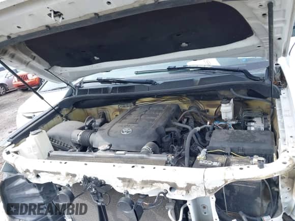 2020 Toyota Tundra SR с VIN 5TFUY5F14LX872278, выставлен на аукционе IAAI как лот 42355094 с пробегом 105 358 миль миль и . История ставок и продаж доступна на DreamBid. Изображение 10.