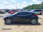 2012 Hyundai Veloster w/Black Int с VIN KMHTC6AD0CU056828, выставлен на аукционе IAAI как лот 42611623 с пробегом 136 242 миль миль и . История ставок и продаж доступна на DreamBid. Изображение 15.