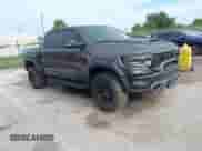 2021 Ram 1500 TRX z VIN 1C6SRFU98MN820577, wystawiony jako IAAI lot #42652005 z przebiegiem 43 429 mil mil oraz . Historia ofert i sprzedaży dostępna na DreamBid. Obrazek 1.