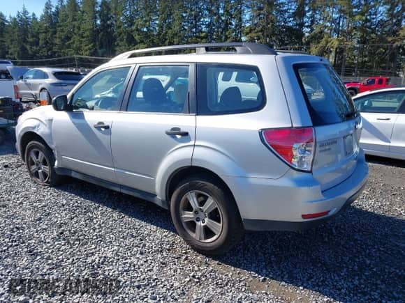 2011 Subaru Forester X with VIN JF2SHABC7BH773472, listed as a IAAI auction lot 43441908 with 158,892 mi miles and . Bid and sale history available at DreamBid. Image 3.