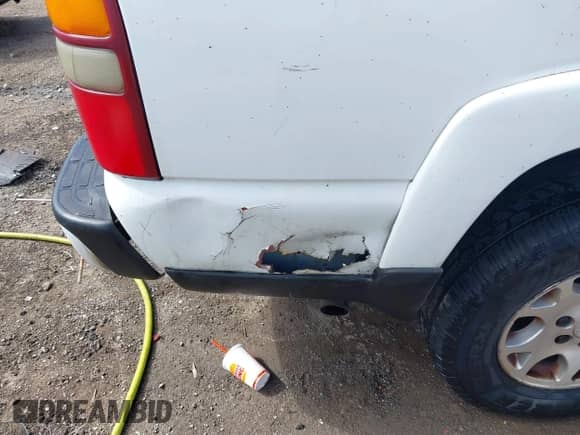 2006 Chevrolet Suburban LT с VIN 1GNFK16Z66J164525, выставлен на аукционе IAAI как лот 41659187 с пробегом 100 833 миль миль и . История ставок и продаж доступна на DreamBid. Изображение 6.