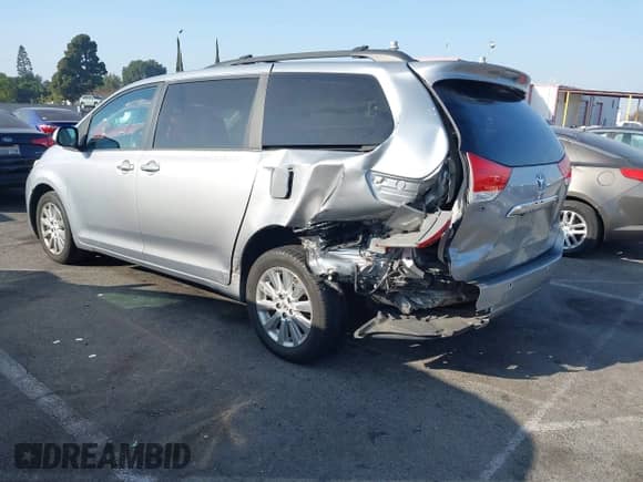 2013 Toyota Sienna XLE AAS with VIN 5TDYK3DC0DS360388, listed as a IAAI auction lot 41163681 with 146,920 mi miles and . Bid and sale history available at DreamBid. Image 3.
