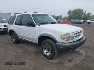 1999 Ford Explorer with VIN 1FMYU22E2XUB39640, listed as a IAAI auction lot 42367590 with 252,434 mi miles and . Bid and sale history available at DreamBid. Image 1.