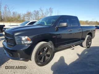 2018 Ram 1500 Express z VIN 1C6RR7FT2JS286776, wystawiony jako Copart lot #90585585 z przebiegiem 107 753 mil mil oraz Czysty tytuł • Clean title. Historia ofert i sprzedaży dostępna na DreamBid. Obrazek 1.