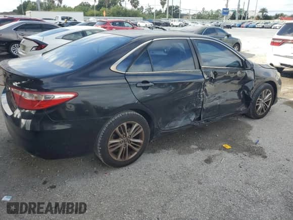 2015 Toyota Camry SE с VIN 4T1BF1FK7FU054673, выставлен на аукционе Copart как лот 85839515 с пробегом 140 399 миль миль и Списание • Salvage title. История ставок и продаж доступна на DreamBid. Изображение 3.