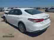 2018 Toyota Camry SE z VIN 4T1B11HK0JU023012, wystawiony jako IAAI lot #43142534 z przebiegiem 122 170 mil mil oraz . Historia ofert i sprzedaży dostępna na DreamBid. Obrazek 3.