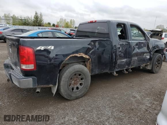 2011 GMC Sierra 1500 SL с VIN 1GTR2UEA4BZ186697, выставлен на аукционе Copart как лот 81321305 с пробегом 309 324 миль миль и Списание • Salvage title. История ставок и продаж доступна на DreamBid. Изображение 3.