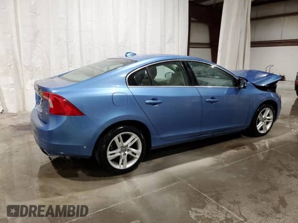 2015 Volvo S60 T5 Premier Plus с VIN YV1612TC8F1304781, выставлен на аукционе Copart как лот 55296875 с пробегом 60 796 миль миль и Списание • Salvage title. История ставок и продаж доступна на DreamBid. Изображение 3.