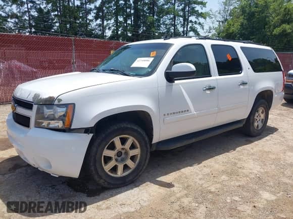 2008 Chevrolet Suburban 2LT с VIN 3GNFK16388G187899, выставлен на аукционе IAAI как лот 42748086 с пробегом 286 137 миль миль и . История ставок и продаж доступна на DreamBid. Изображение 20.