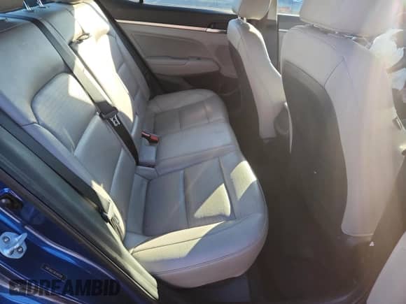 2019 Hyundai Elantra Value Edition с VIN 5NPD84LF0KH481584, выставлен на аукционе Copart как лот 82642475 с пробегом 106 334 миль миль и Чистый • Clean title. История ставок и продаж доступна на DreamBid. Изображение 10.