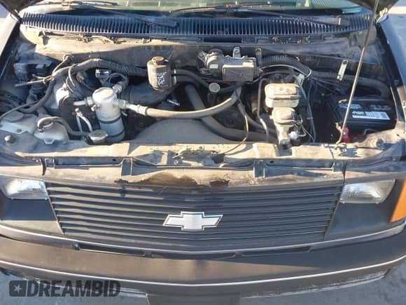 1991 Chevrolet Astro с VIN 1GNDM19Z2MB123653, выставлен на аукционе IAAI как лот 41388286 с пробегом 175 009 миль миль и . История ставок и продаж доступна на DreamBid. Изображение 10.