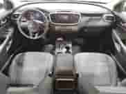 2017 Kia Sorento LX z VIN 5XYPG4A37HG247435, wystawiony jako Copart lot #86302805 z przebiegiem 99 366 mil mil oraz Czysty tytuł • Clean title. Historia ofert i sprzedaży dostępna na DreamBid. Obrazek 8.