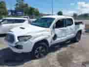 2017 Toyota Tacoma SR5 с VIN 5TFCZ5ANXHX082879, выставлен на аукционе IAAI как лот 42868022 с пробегом 114 120 миль миль и . История ставок и продаж доступна на DreamBid. Изображение 2.