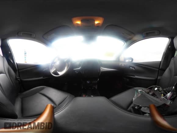 2019 Toyota Prius Plus с VIN JTDKARFP3K3113540, выставлен на аукционе IAAI как лот 42043473 с пробегом 68 337 миль миль и . История ставок и продаж доступна на DreamBid. Изображение 19.