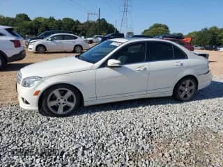 2010 Mercedes-Benz C 300 Sport с VIN WDDGF8BB0AR120331, выставлен на аукционе Copart как лот 71723105 с пробегом 235 859 миль миль и Списание • Salvage title. История ставок и продаж доступна на DreamBid. Изображение 1.