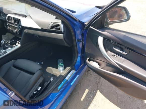 2016 BMW 3 Series 328i with VIN WBA8E9G5XGNU30512, listed as a IAAI auction lot 42836861 with 63,175 mi miles and . Bid and sale history available at DreamBid. Image 5.