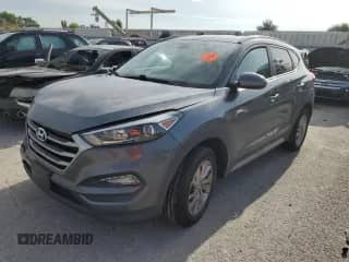 2018 Hyundai Tucson SEL с VIN KM8J3CA45JU679929, выставлен на аукционе Copart как лот 63600225 с пробегом Не указан миль и Списание • Salvage title. История ставок и продаж доступна на DreamBid. Изображение 1.