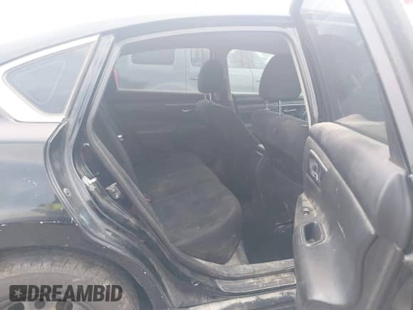 2015 Nissan Altima S z VIN 1N4AL3AP3FC457570, wystawiony jako IAAI lot #43128513 z przebiegiem 215 727 mil mil oraz . Historia ofert i sprzedaży dostępna na DreamBid. Obrazek 8.