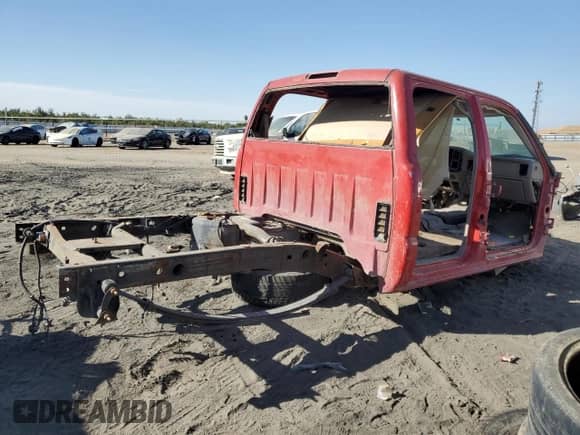 2004 Chevrolet Silverado 1500 LT with VIN 2GCEC13T441419939, listed as a Copart auction lot 71650585 with Not provided miles and Salvage title. Bid and sale history available at DreamBid. Image 3.