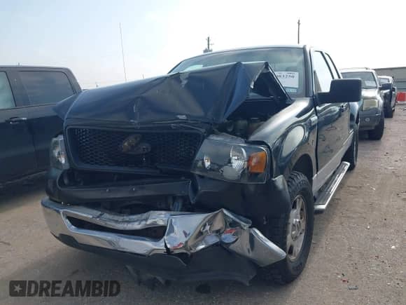 2006 Ford F-150 XLT with VIN 1FTPX02506KB71623, listed as a IAAI auction lot 42083250 with 135,412 mi miles and . Bid and sale history available at DreamBid. Image 17.