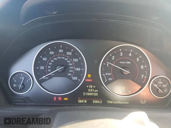 2014 BMW 4 Series 428i с VIN WBA3V7C50EP770791, выставлен на аукционе Copart как лот 85007315 с пробегом 58 416 миль миль и Списание • Salvage title. История ставок и продаж доступна на DreamBid. Изображение 9.