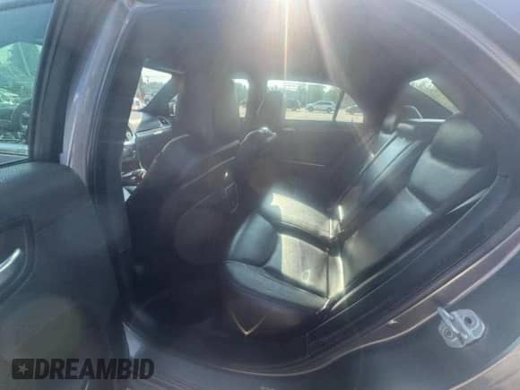 2012 Chrysler 300 Limited z VIN 2C3CCACG7CH243246, wystawiony jako Copart lot #91070925 z przebiegiem 93 469 mil mil oraz Czysty tytuł • Clean title. Historia ofert i sprzedaży dostępna na DreamBid. Obrazek 6.