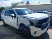 2023 Chevrolet Suburban RST с VIN 1GNSKEKLXPR236014, выставлен на аукционе IAAI как лот 41736355 с пробегом 62 279 миль миль и . История ставок и продаж доступна на DreamBid. Изображение 13.