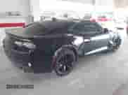 2022 Chevrolet Camaro 2LT z VIN 1G1FD1RS8N0108357, wystawiony jako IAAI lot #43224987 z przebiegiem 51 583 mil mil oraz . Historia ofert i sprzedaży dostępna na DreamBid. Obrazek 4.