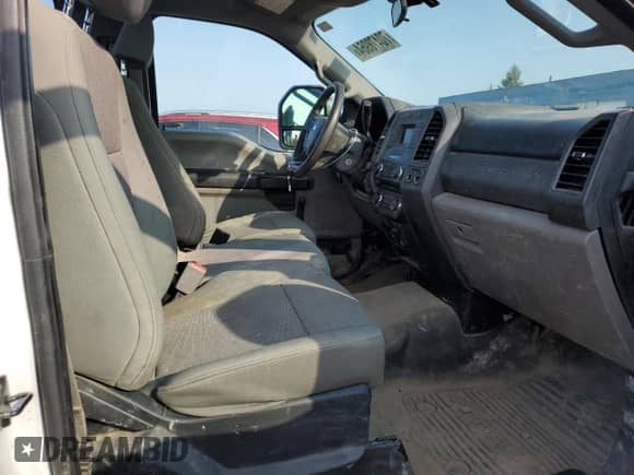 2017 Ford F-250 XLT с VIN 1FTBF2B60HEB57207, выставлен на аукционе Copart как лот 70478964 с пробегом 72 175 миль миль и Списание • Salvage title. История ставок и продаж доступна на DreamBid. Изображение 10.