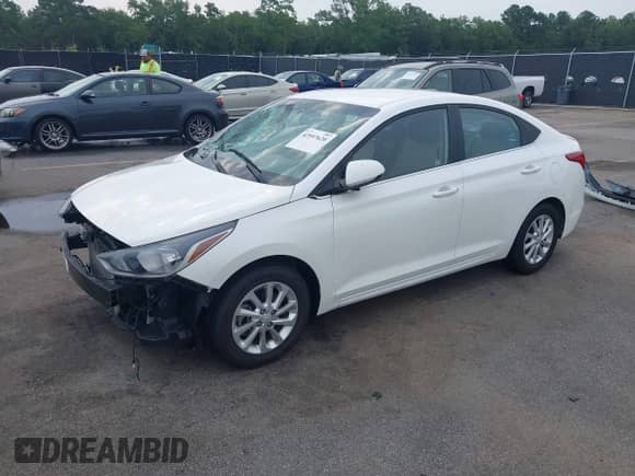 2019 Hyundai Accent SE с VIN 3KPC24A31KE066218, выставлен на аукционе IAAI как лот 42597620 с пробегом 65 818 миль миль и . История ставок и продаж доступна на DreamBid. Изображение 18.