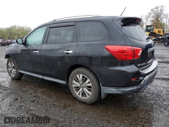 2017 Nissan Pathfinder SV with VIN 5N1DR2MM1HC670422, listed as a Copart auction lot 85831975 with 105,780 mi miles and Salvage title. Bid and sale history available at DreamBid. Image 2.