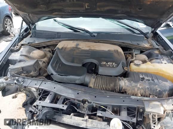 2017 Chrysler 300 C with VIN 2C3CCAEG0HH608306, listed as a IAAI auction lot 42454413 with Not provided miles and . Bid and sale history available at DreamBid. Image 10.