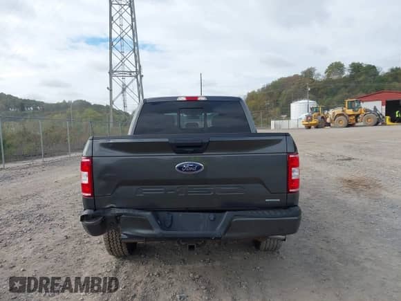 2020 Ford F-150 XL z VIN 1FTEW1EP4LKE27660, wystawiony jako IAAI lot #43303281 z przebiegiem 35 721 mil mil oraz . Historia ofert i sprzedaży dostępna na DreamBid. Obrazek 17.