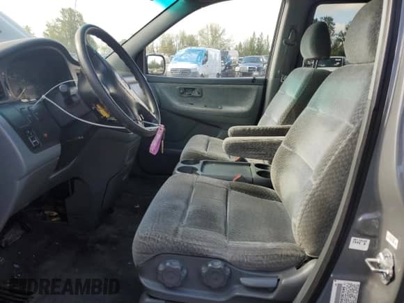 2001 Honda Odyssey LX с VIN 2HKRL18531H540774, выставлен на аукционе Copart как лот 57670255 с пробегом 209 379 миль миль и Списание • Salvage title. История ставок и продаж доступна на DreamBid. Изображение 7.