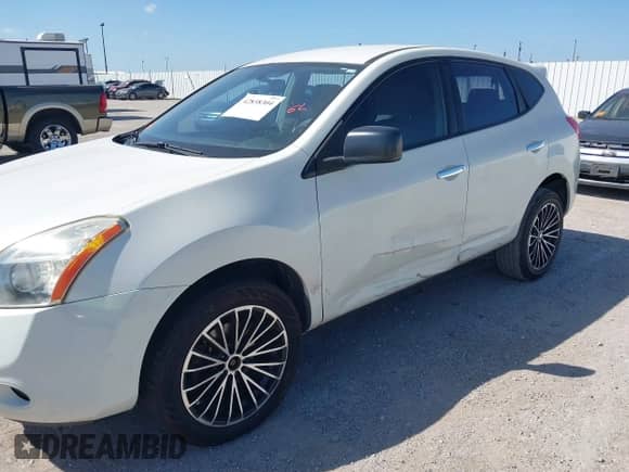 2010 Nissan Rogue SL с VIN JN8AS5MT1AW505922, выставлен на аукционе IAAI как лот 42838304 с пробегом 183 938 миль миль и . История ставок и продаж доступна на DreamBid. Изображение 6.