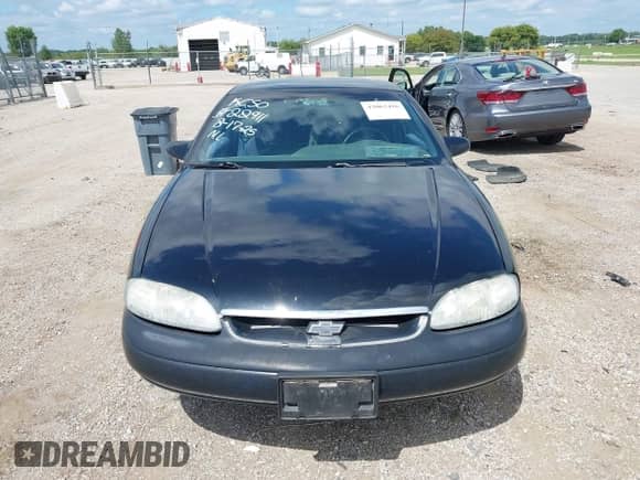1997 Chevrolet Monte Carlo LS with VIN 2G1WW12M5V9268711, listed as a IAAI auction lot 43062416 with 200,870 mi miles and . Bid and sale history available at DreamBid. Image 11.