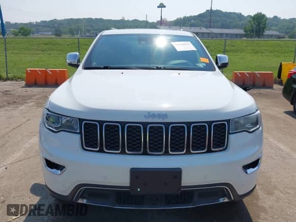 2020 Jeep Grand Cherokee Limited X с VIN 1C4RJFBG2LC328590, выставлен на аукционе IAAI как лот 42450055 с пробегом 70 281 миль миль и . История ставок и продаж доступна на DreamBid. Изображение 12.