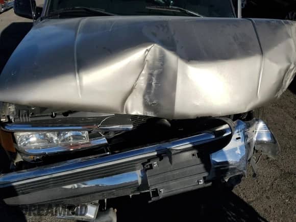 1998 Chevrolet Silverado 1500 z VIN 1GCEC14W2WZ268943, wystawiony jako Copart lot #88802795 z przebiegiem 200 938 mil mil oraz Szkoda całkowita • Salvage title. Historia ofert i sprzedaży dostępna na DreamBid. Obrazek 11.