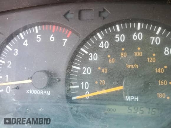 2004 Toyota Tundra SR5 z VIN 5TBBT44114S451895, wystawiony jako Copart lot #62347105 z przebiegiem 59 576 mil mil oraz Szkoda całkowita • Salvage title. Historia ofert i sprzedaży dostępna na DreamBid. Obrazek 9.