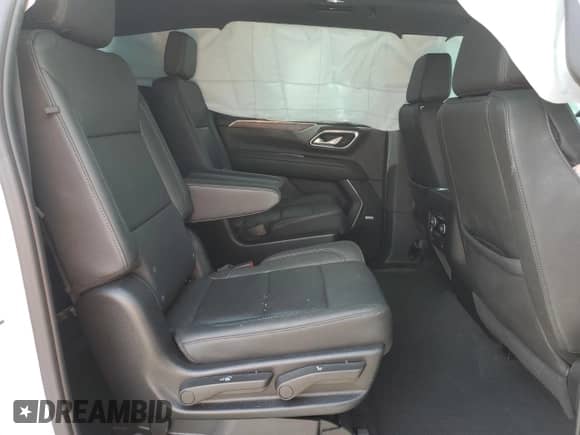 2024 Chevrolet Suburban Z71 с VIN 1GNSKDKD1RR217213, выставлен на аукционе Copart как лот 70671255 с пробегом 14 845 миль миль и Списание • Salvage title. История ставок и продаж доступна на DreamBid. Изображение 11.