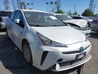 2021 Toyota Prius L Eco with VIN JTDKAMFU3M3129569, listed as a IAAI auction lot 42048718 with 131,154 mi miles and . Bid and sale history available at DreamBid. Image 1.