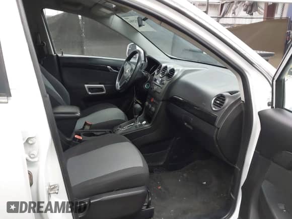 2013 Chevrolet Captiva Sport LS with VIN 3GNAL1EKXDS534883, listed as a IAAI auction lot 41452984 with 126,275 mi miles and . Bid and sale history available at DreamBid. Image 5.