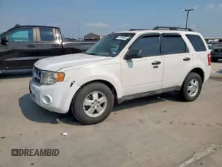 2011 Ford Escape XLT с VIN 1FMCU9D73BKB19970, выставлен на аукционе Copart как лот 81499285 с пробегом Не указан миль и Списание • Salvage title. История ставок и продаж доступна на DreamBid. Изображение 1.