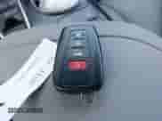 2020 Toyota Camry XSE z VIN 4T1K61AKXLU395343, wystawiony jako IAAI lot #43350130 z przebiegiem 79 904 mil mil oraz . Historia ofert i sprzedaży dostępna na DreamBid. Obrazek 11.