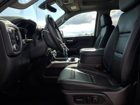 2021 GMC Sierra 1500 Denali с VIN 3GTU9FET9MG206268, выставлен на аукционе Copart как лот 86862215 с пробегом 35 036 миль миль и Списание • Salvage title. История ставок и продаж доступна на DreamBid. Изображение 7.