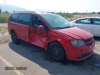 2014 Dodge Grand Caravan R/T with VIN 2C4RDGEG8ER138148, listed as a IAAI auction lot 43089176 with 182,710 mi miles and . Bid and sale history available at DreamBid. Image 1.