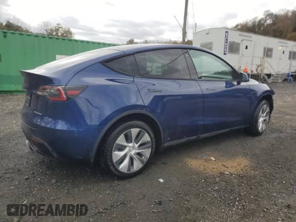 2020 Tesla Model Y Long Range z VIN 5YJYGDEE9LF046944, wystawiony jako Copart lot #89550215 z przebiegiem 48 154 mil mil oraz Szkoda całkowita • Salvage title. Historia ofert i sprzedaży dostępna na DreamBid. Obrazek 3.