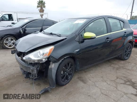 2016 Toyota Prius One z VIN JTDKDTB38G1122521, wystawiony jako IAAI lot #42206808 z przebiegiem 78 400 mil mil oraz . Historia ofert i sprzedaży dostępna na DreamBid. Obrazek 17.