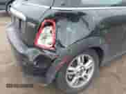 2013 MINI Hardtop с VIN WMWSU3C59DT548635, выставлен на аукционе IAAI как лот 42176999 с пробегом 111 357 миль миль и . История ставок и продаж доступна на DreamBid. Изображение 6.