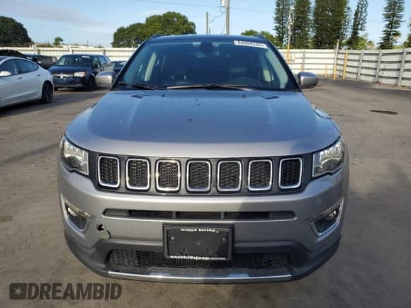 2020 Jeep Compass Limited z VIN 3C4NJDCB5LT137966, wystawiony jako Copart lot #84068285 z przebiegiem 58 183 mil mil oraz Szkoda całkowita • Salvage title. Historia ofert i sprzedaży dostępna na DreamBid. Obrazek 5.